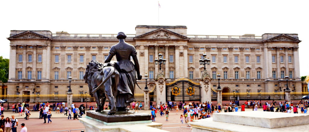 A Incrivel Visita Ao Buckingham Palace Em Londres Viajario